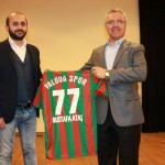 ATAŞ: "Bu Parti ve Bu Lider Ayakta Alkışlanır"